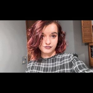 Meet your Posher, Cheresa